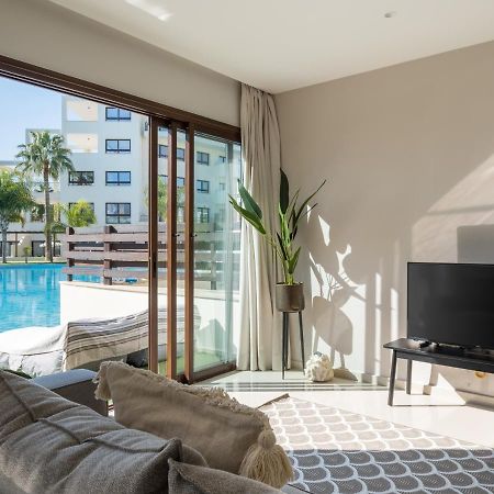 Sanders Aqua Park Resort - Precious 3-Bedroom Holiday Home With Shared Pool Limasol Buitenkant foto