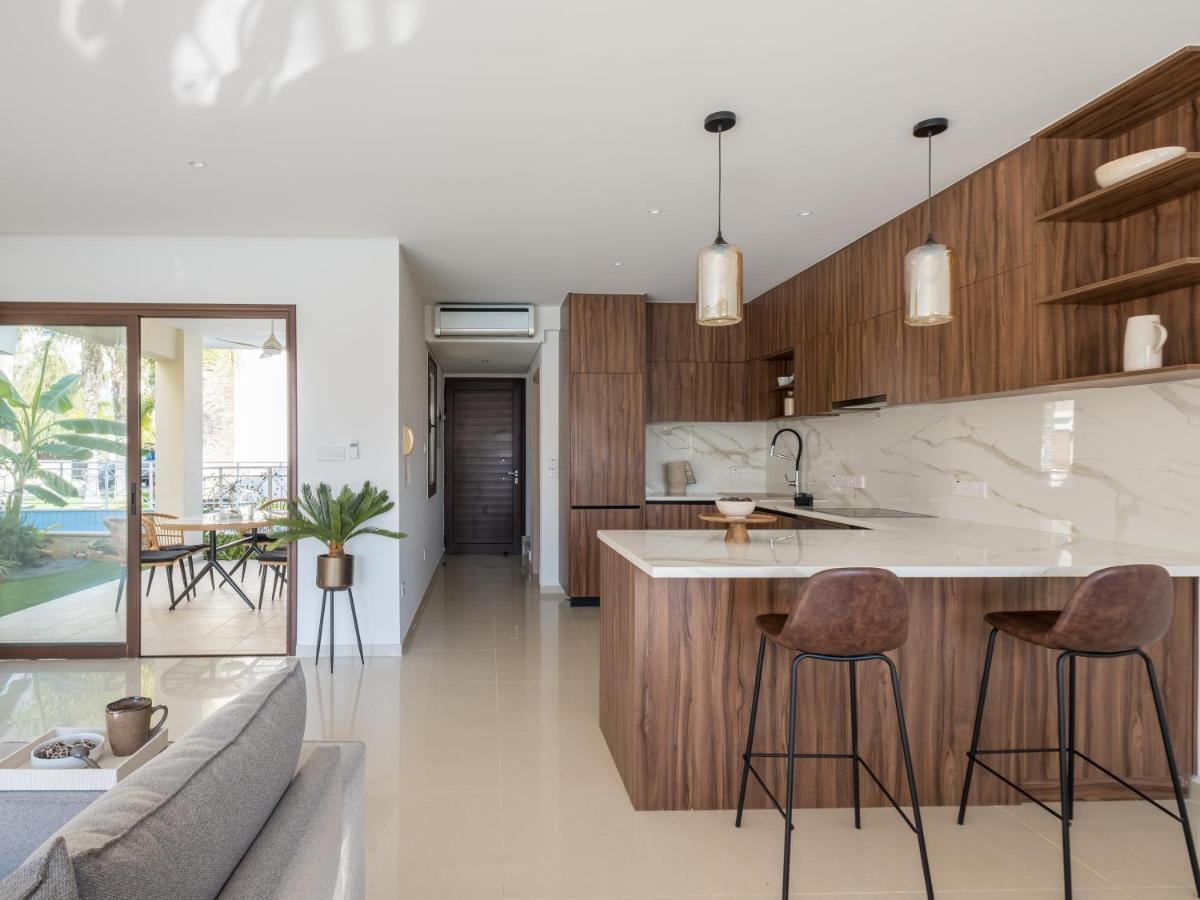 Sanders Aqua Park Resort - Precious 3-Bedroom Holiday Home With Shared Pool Limasol Buitenkant foto